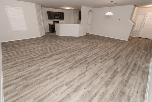 Building Photo - Alamosa Springs - 5748 Paseo Place, Bryan,...