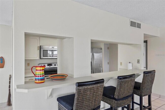 Building Photo - 3600 S Ocean Shore Blvd