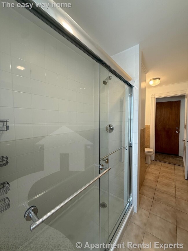 Building Photo - 47 Mt Vernon St