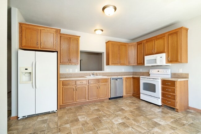 Building Photo - Quality Home Management