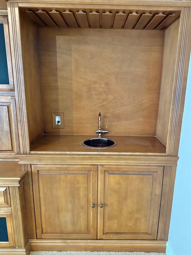 Building Photo - 4910 E Cordia Ln