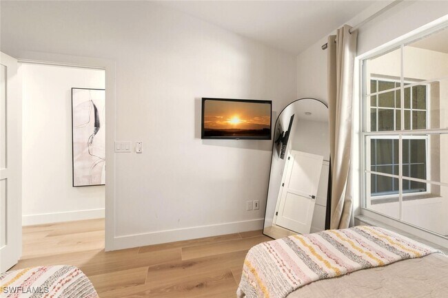 Building Photo - 2730 Sailors Way