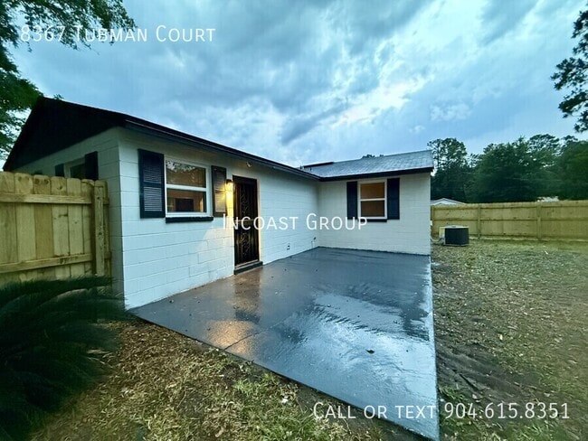 Building Photo - 8367 Tubman Ct