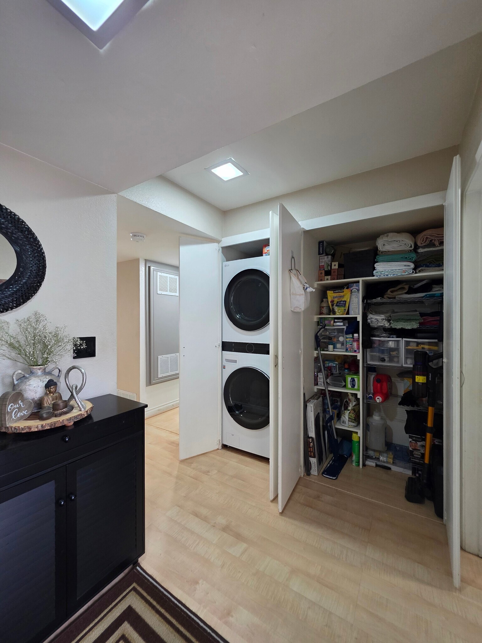 Building Photo - 9949 Scripps Westview Way