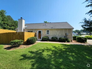 Building Photo - 2800 Pine Valley Way NW