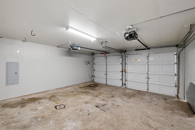 Building Photo - 204 Prentice Dr