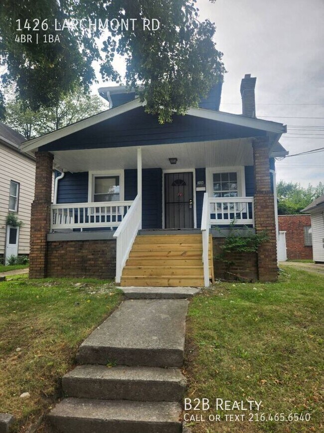 Primary Photo - 1426 Larchmont Rd