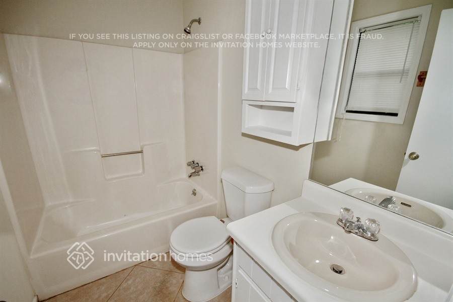 Building Photo - 4292 Gravitt Pl NW