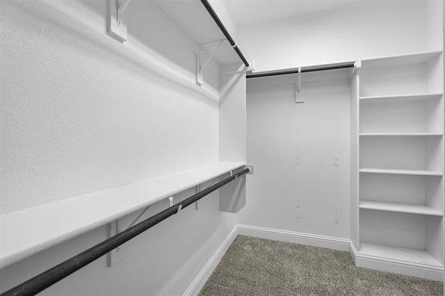 Building Photo - 4929 Barcelona Ave