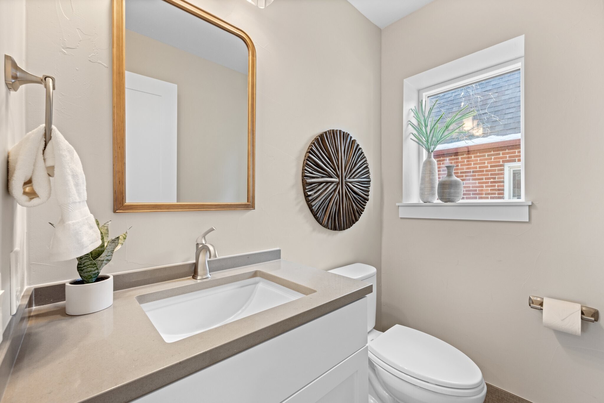 Building Photo - 1112 Miller Pl