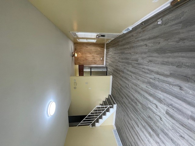Building Photo - 417 N 3rd Ave