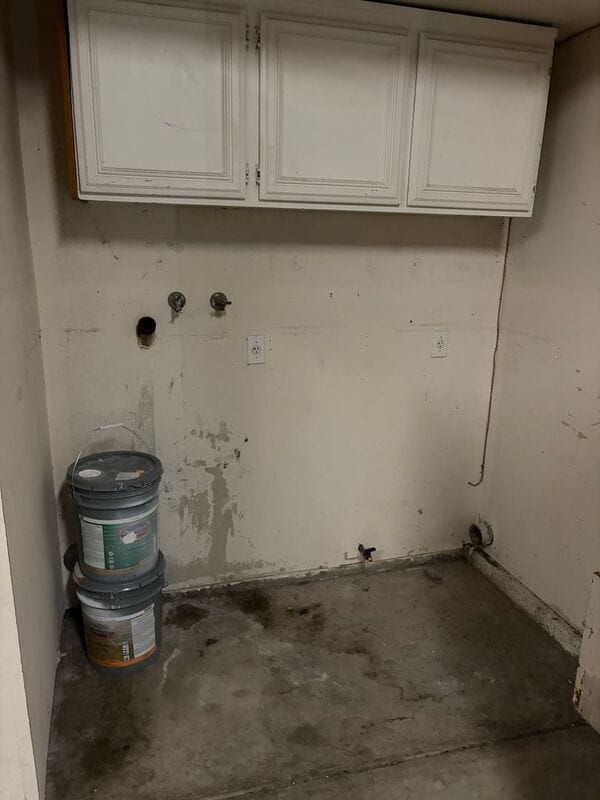 Building Photo - 30311 Silver Ridge Ct