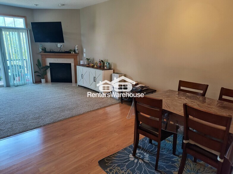 Building Photo - 10109 Indigo Dr