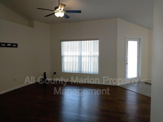 Building Photo - 4704 SW 143rd Loop