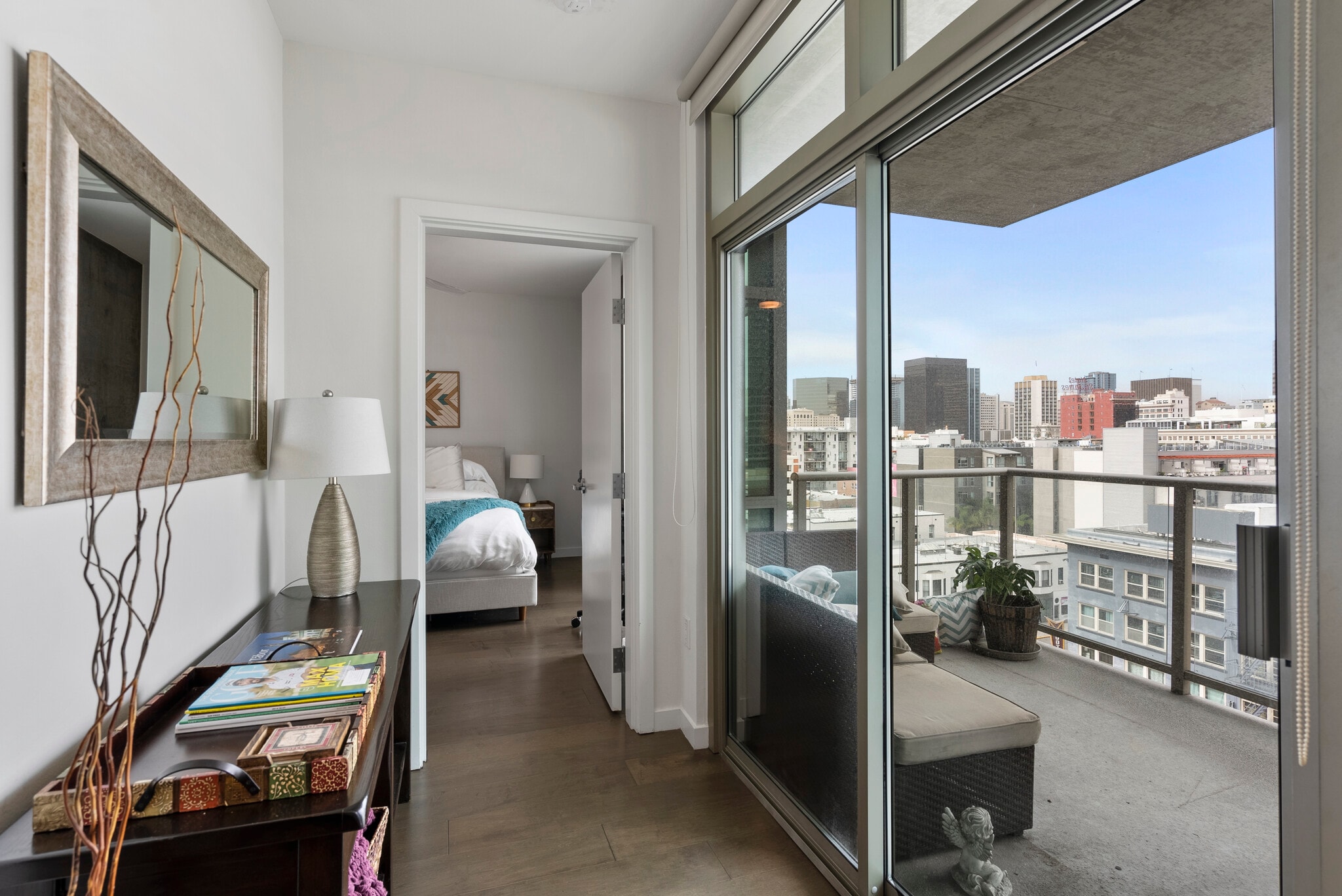 Building Photo - 800 The Mark Ln