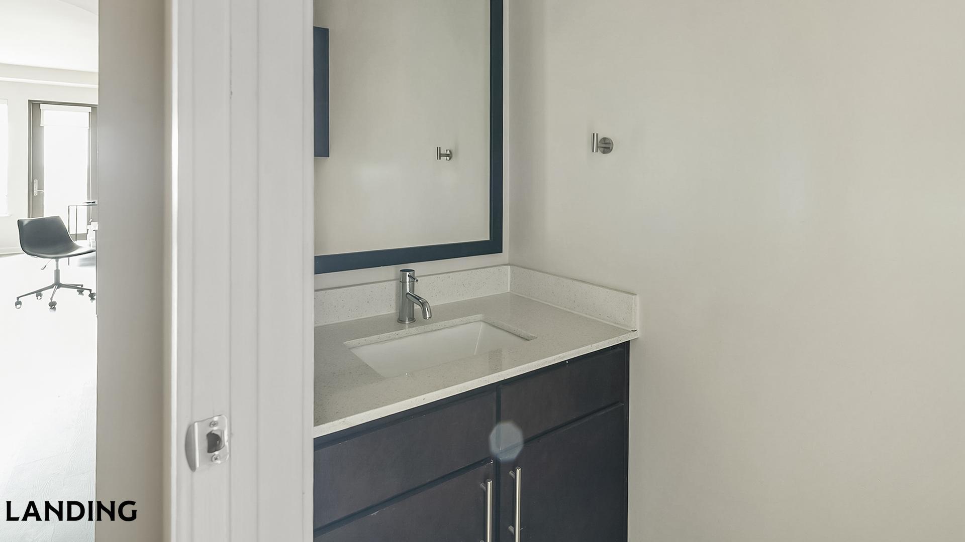 Building Photo - 825 Usener St