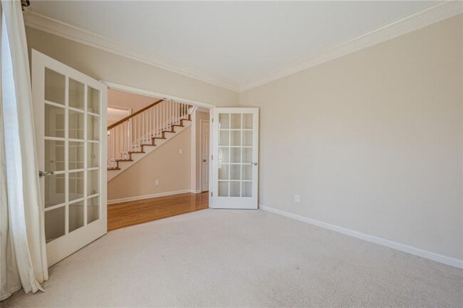 Building Photo - 927 Laurel Wood Ct