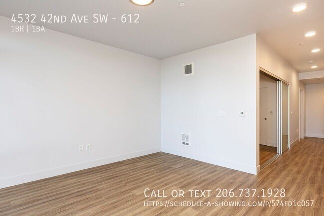 Building Photo - 4532 42nd Ave SW