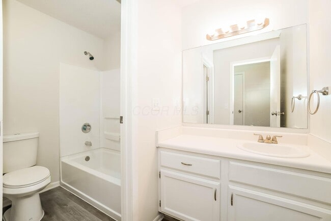 Building Photo - 5232 Redlands Dr