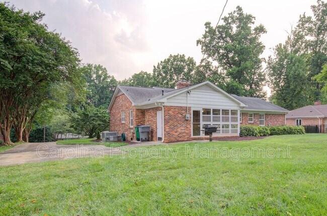 Building Photo - 4901 Gaynor Rd