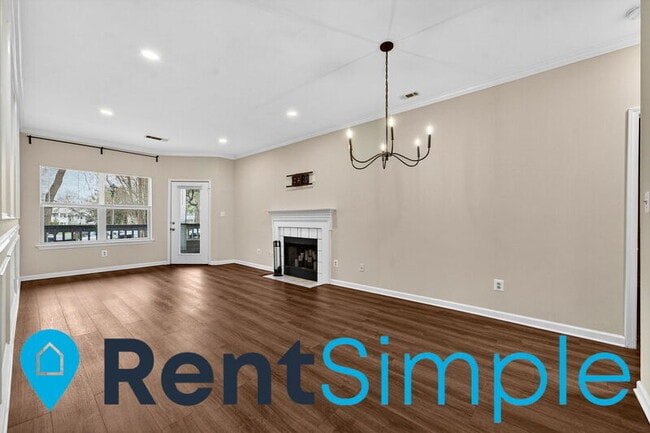 Building Photo - 4408 Helmsford Ln