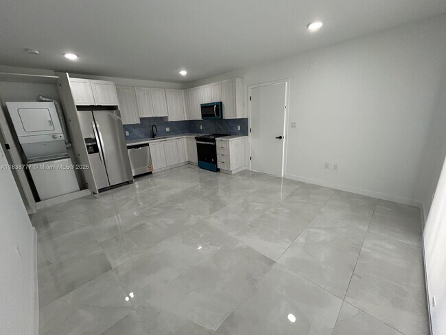 Building Photo - 14624 SW 261st Terrace