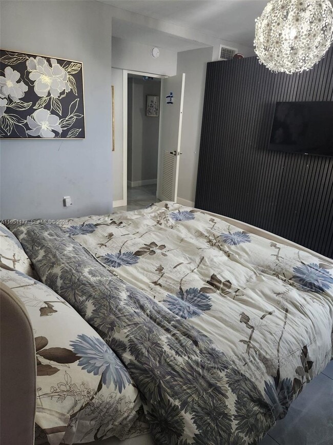 Building Photo - 1075 92nd St