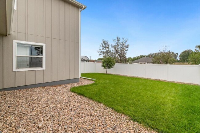 Building Photo - 4070 Sveta Ln