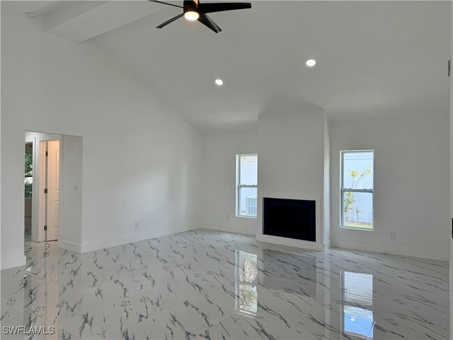 Building Photo - 335 SW 48th Terrace