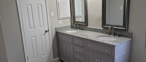 Building Photo - 8307 Holmwood Dr