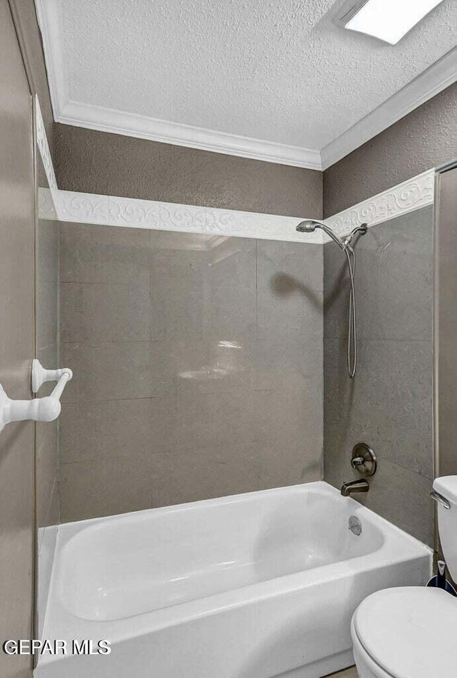 Building Photo - 6622 Dawn Dr