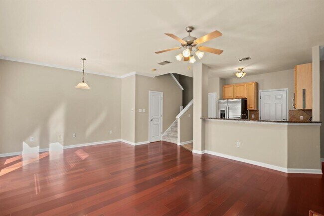 Building Photo - 3300 Forest Creek Dr
