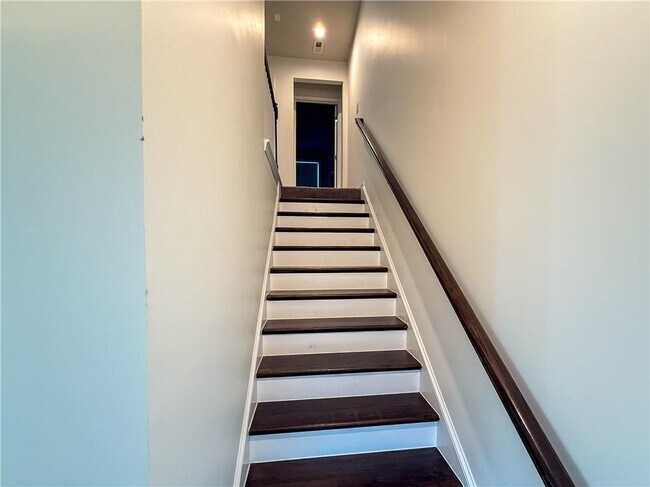 Building Photo - 2452 Coosa Vly