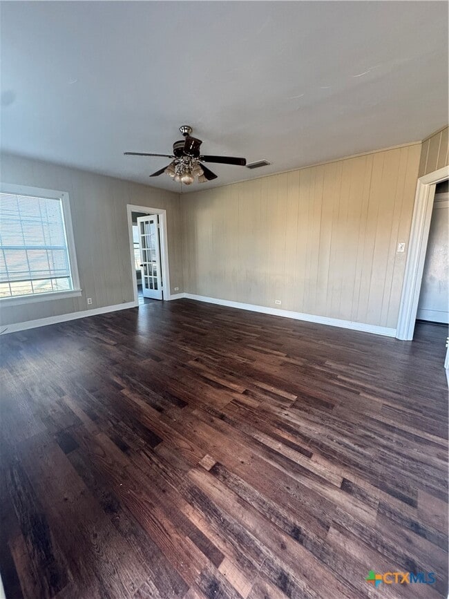 Building Photo - 209 Lackey St