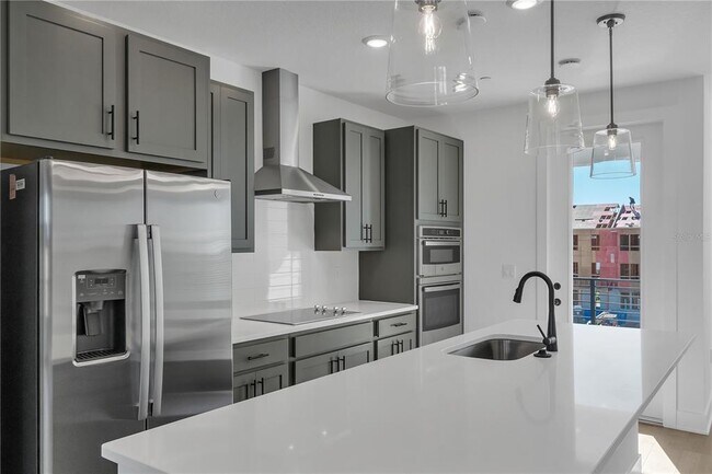 Building Photo - 15381 Hamlin Pk Dr