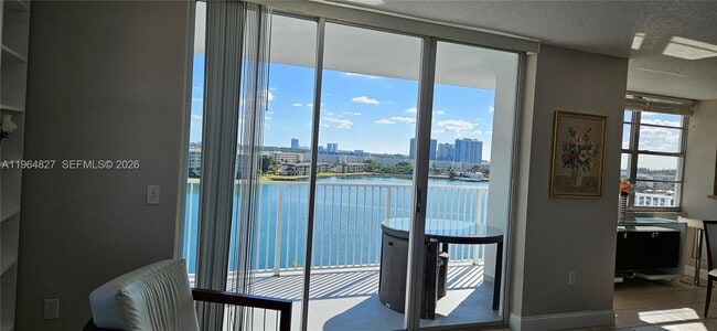 Building Photo - 2851 NE 183rd St