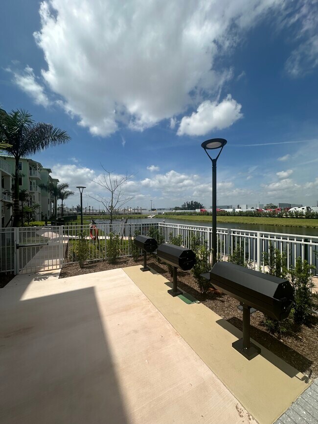 Building Photo - 9970 NW 129th Ter