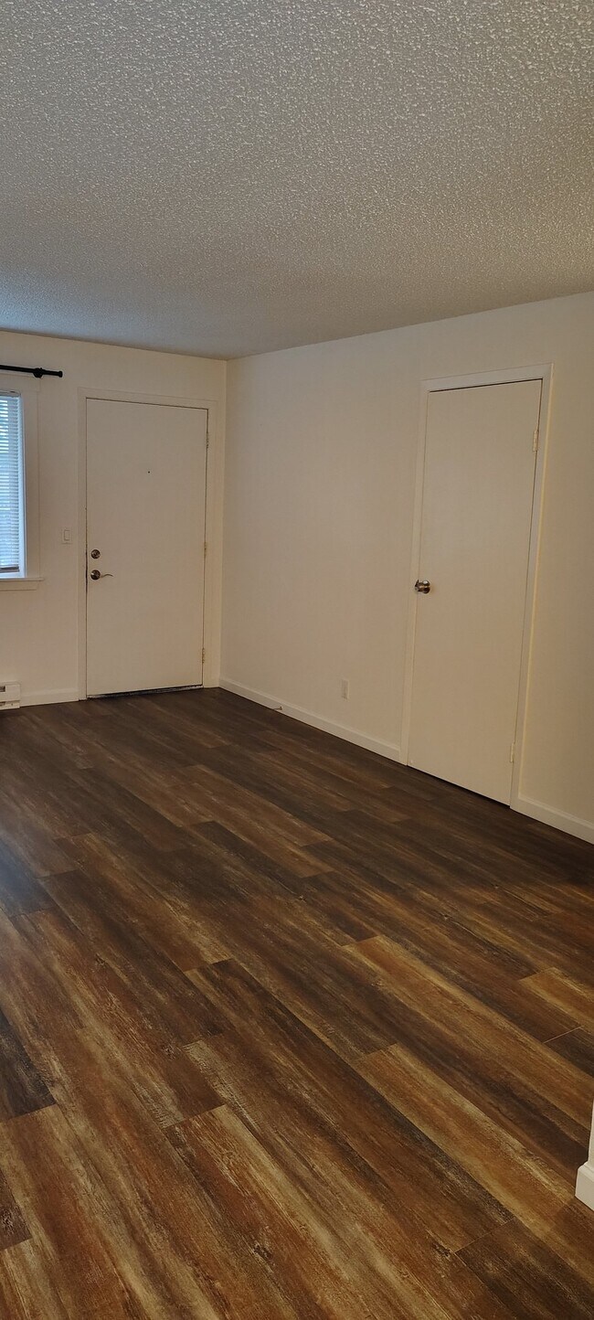 Building Photo - 130 SW 184th St