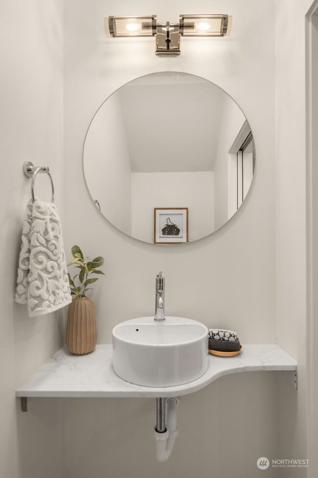 Building Photo - 8326-8313 13th Ave NW