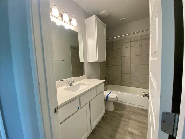 Building Photo - 2537 Pecan Island Dr