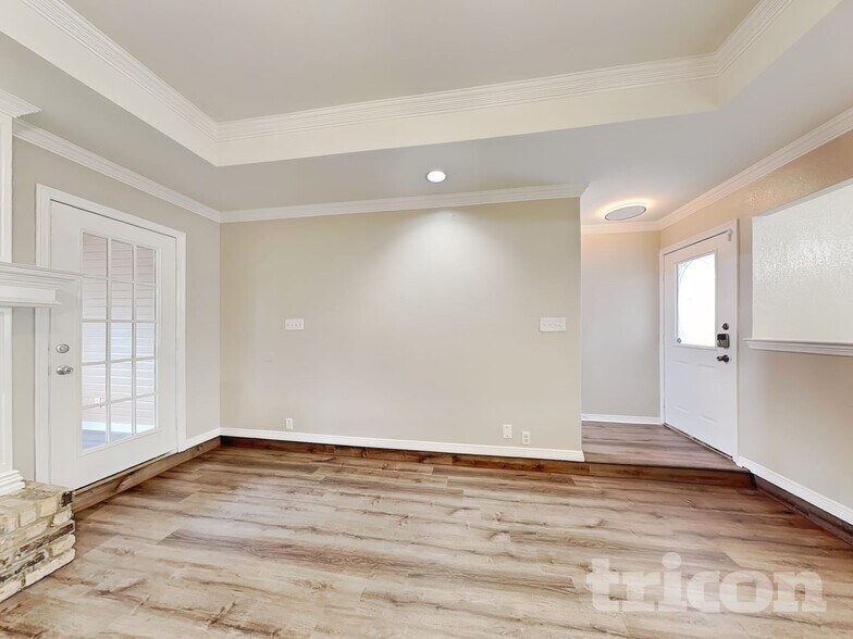 Building Photo - 8 Marvin Garden