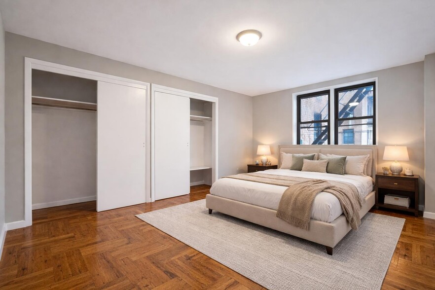 Building Photo - 525-527 Riverdale Avenue