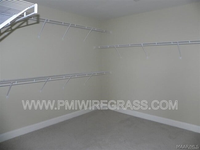 Building Photo - 87 Freedom Heights