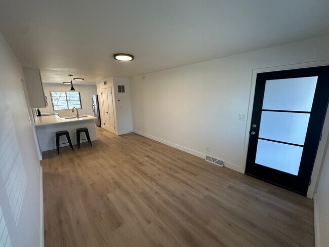 Living room - 1108 Constitution Ave