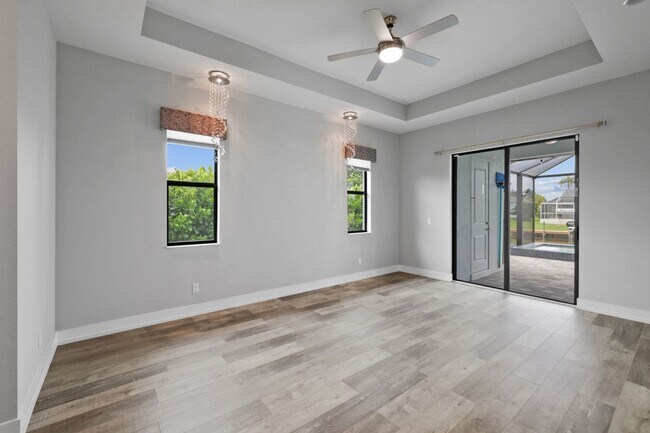 Building Photo - 3106 SW 22nd Ave