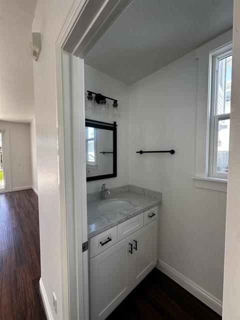 Building Photo - 6957 Catamaran Dr