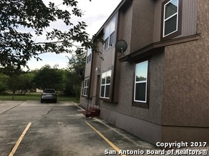 Building Photo - 1403 Loma Alto Rd