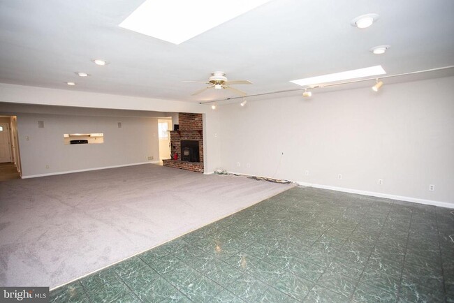 Building Photo - 1016 Eagle Ln