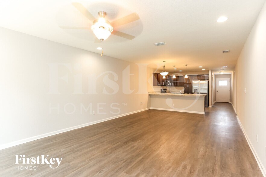 Building Photo - 11385 Margarets Landing Pl.