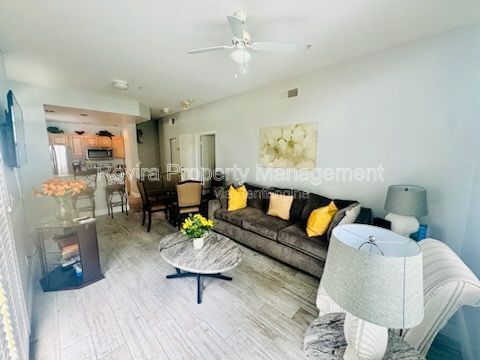 Building Photo - 4000 Venetian Bay Dr